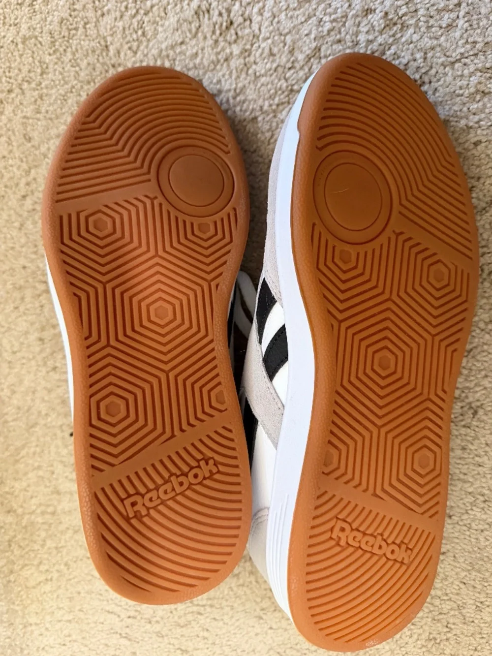Reebok Mens sneakers